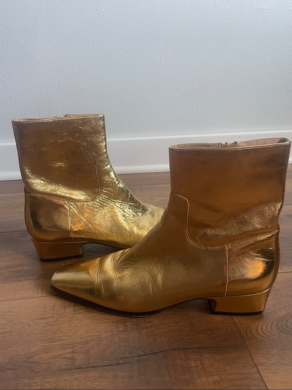 Steve Madden Dusty Gold Metallic Booties Size 10M - Picture 4 of 9